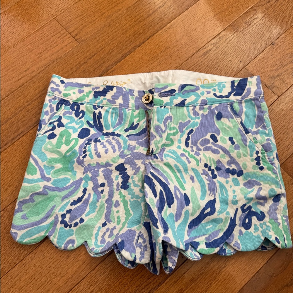 Lilly Pulitzer Buttercup Shorts Scalloped Hem Nice Ink Print Size 00